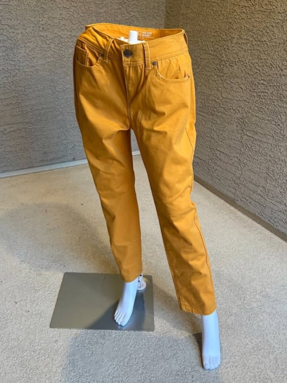 Mid-Rise Skinny Jeans in Mustard Yellow